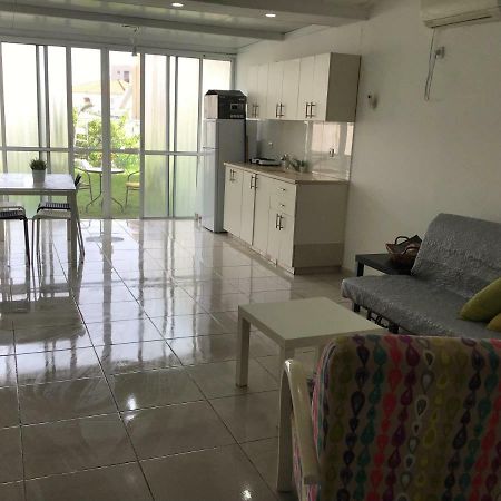 Yitshak Sadeh St. Apartment 아코 외부 사진