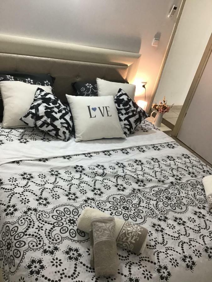 Yitshak Sadeh St. Apartment 아코 외부 사진